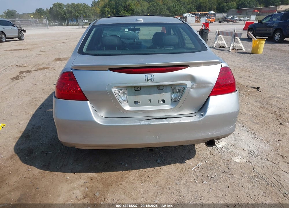 2007 HONDA ACCORD 2.4 EX VIN: 1HGCM55847A095312