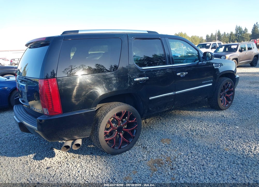 2008 CADILLAC ESCALADE VIN: 1GYFK63828R157605