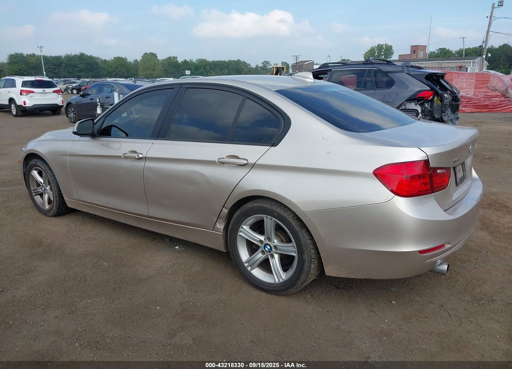 2014 BMW 3 SERIES VIN: WBA3C3G52ENS67798