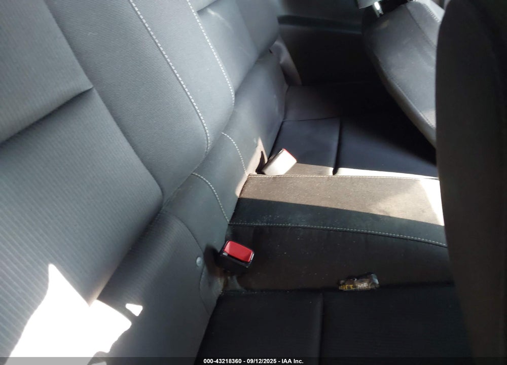 2011 CHEVROLET CAMARO VIN: 2G1FB1ED0B9212436