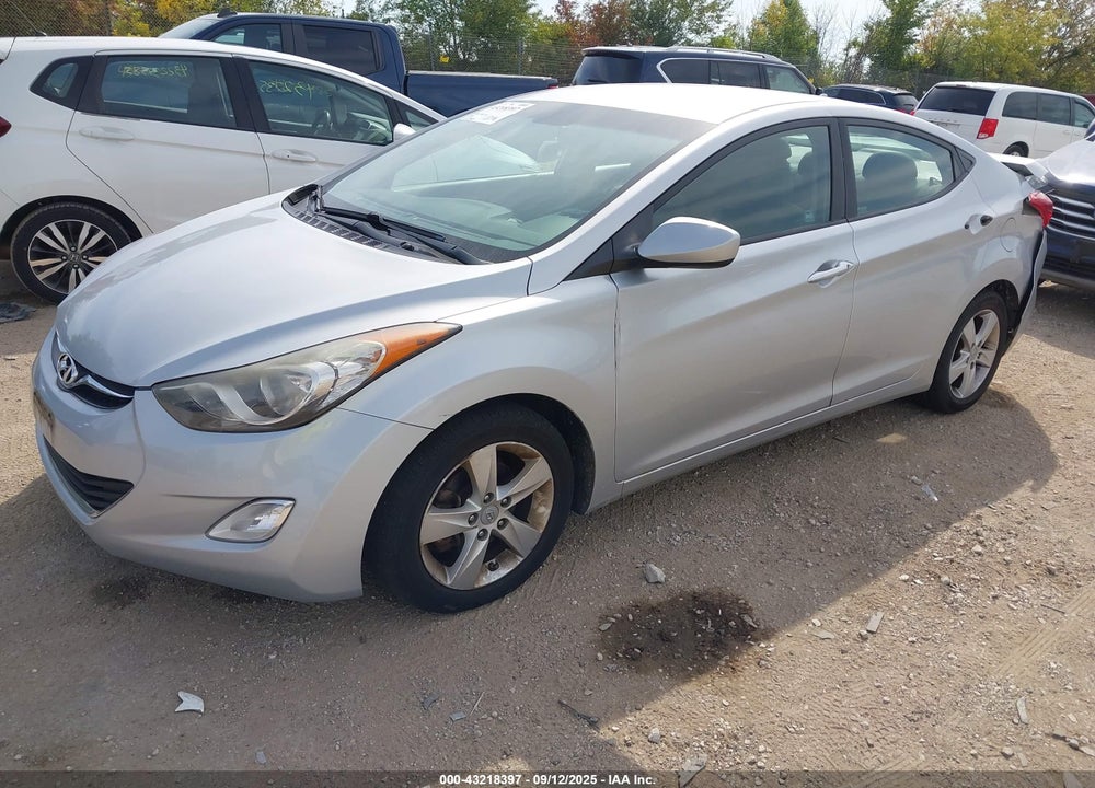 2013 HYUNDAI ELANTRA VIN: 5NPDH4AE9DH164495