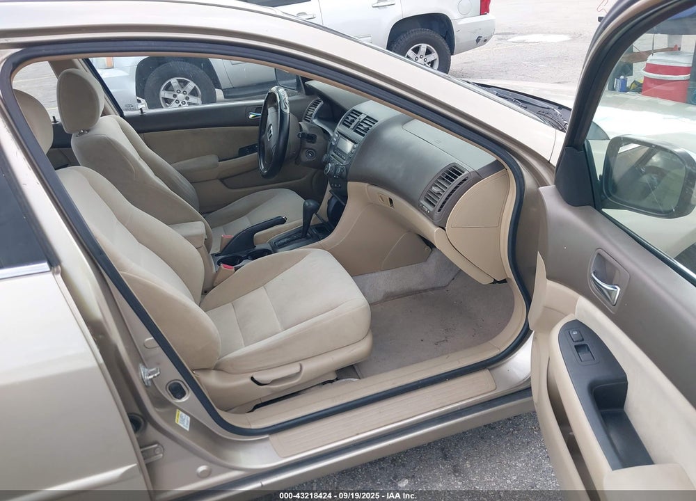 2005 HONDA ACCORD VIN: 1HGCM56425A079876