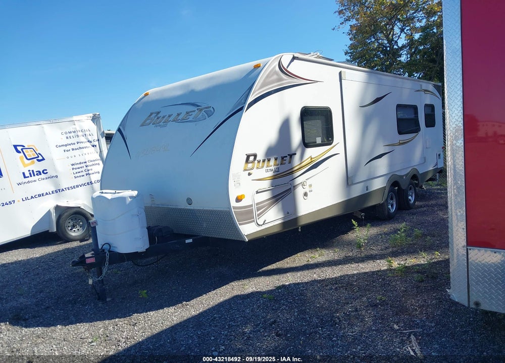 2012 KEYSTONE BULLET VIN: 4YDT24820CD421053