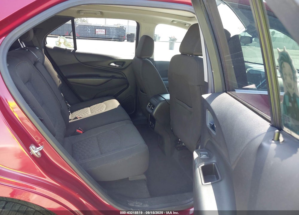 2018 CHEVROLET EQUINOX VIN: 2GNAXJEV1J6256223