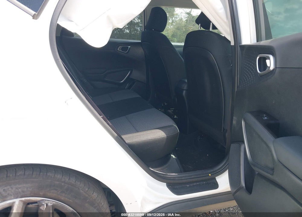 2021 KIA SOUL !/+/S VIN: KNDJ23AU8M7782532