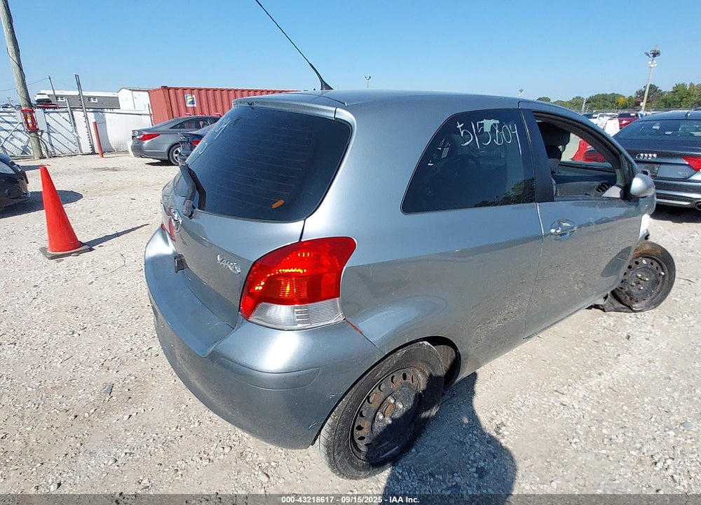 2009 TOYOTA YARIS VIN: JTDJT903795241502