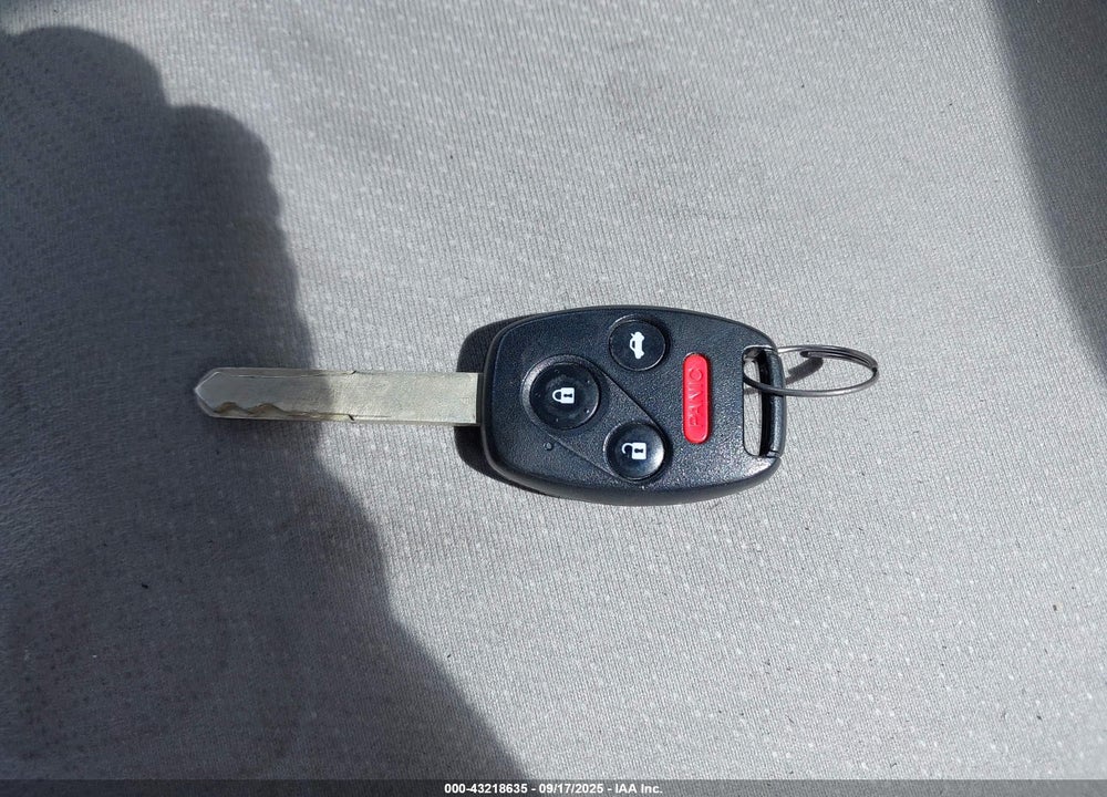 2013 HONDA CIVIC LX VIN: 2HGFB2F59DH587837