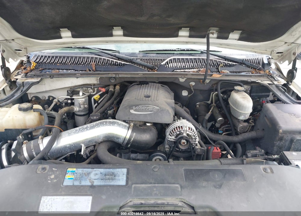 2005 CHEVROLET SUBURBAN 1500 LS VIN: 3GNFK16Z85G107579