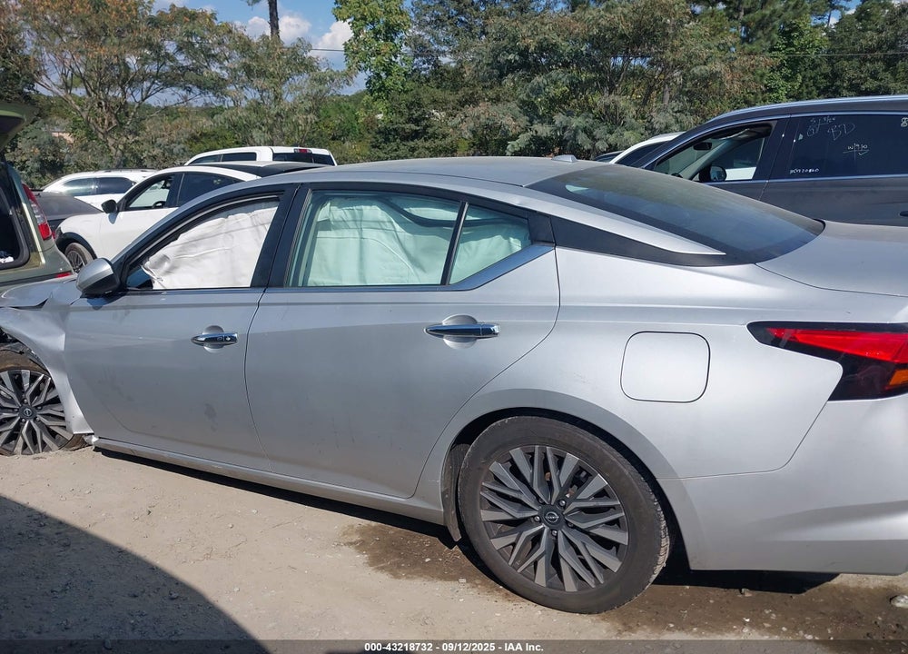 2023 NISSAN ALTIMA SV FWD VIN: 1N4BL4DV6PN331598