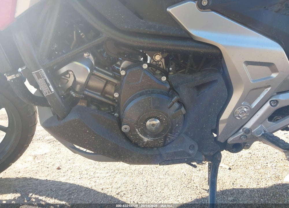 2022 HONDA NC750 XD VIN: JH2RH0915NK100125