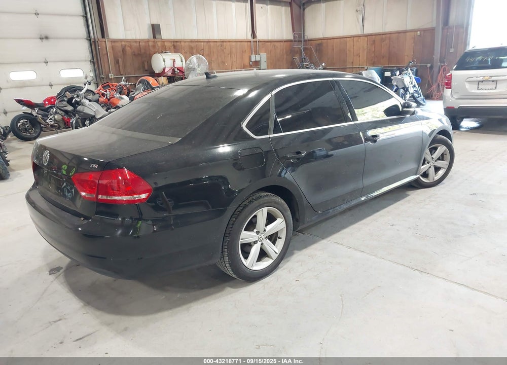 2015 VOLKSWAGEN PASSAT 1.8T LIMITED EDITION VIN: 1VWAT7A38FC111624