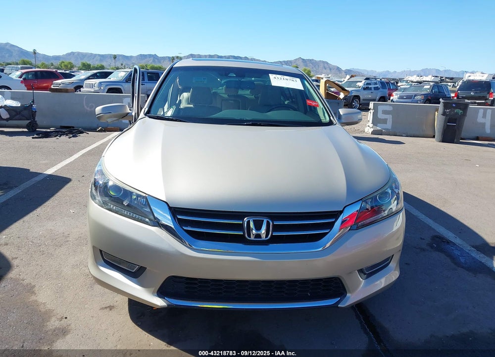 2013 HONDA ACCORD VIN: 1HGCR2F87DA182342