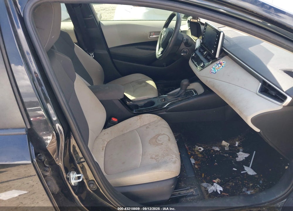 2021 TOYOTA COROLLA LE VIN: JTDEPMAE3MJ145259