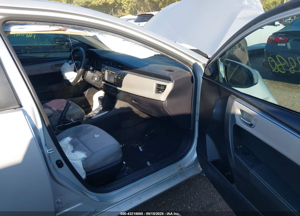 2015 TOYOTA COROLLA VIN: 5YFBURHE7FP313904