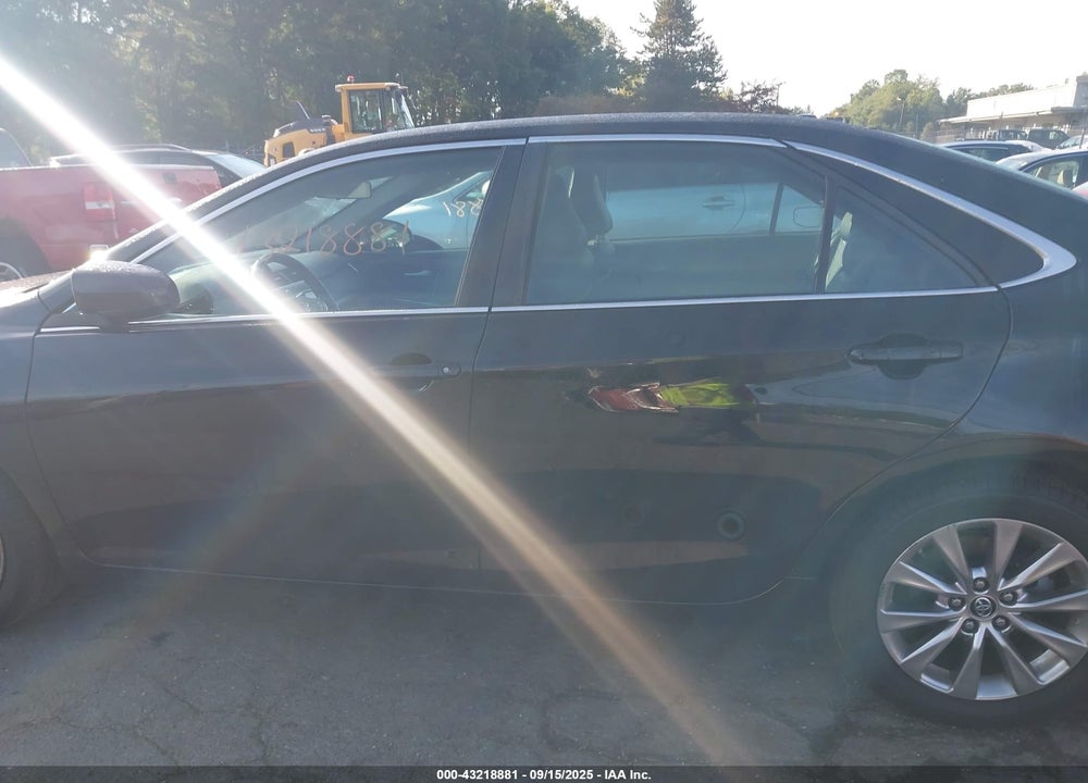 2016 TOYOTA CAMRY VIN: 4T4BF1FK0GR529961