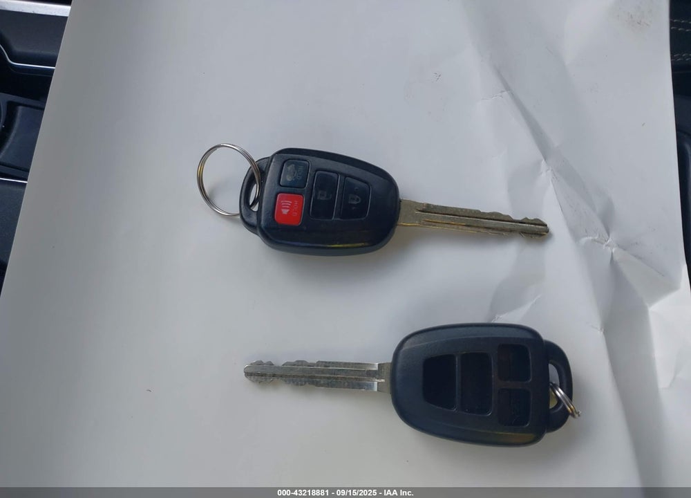 2016 TOYOTA CAMRY VIN: 4T4BF1FK0GR529961