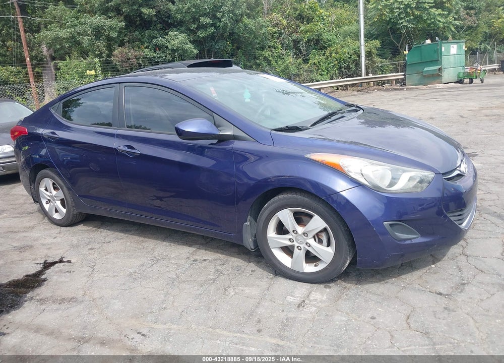 2013 HYUNDAI ELANTRA GLS VIN: 5NPDH4AE3DH272157
