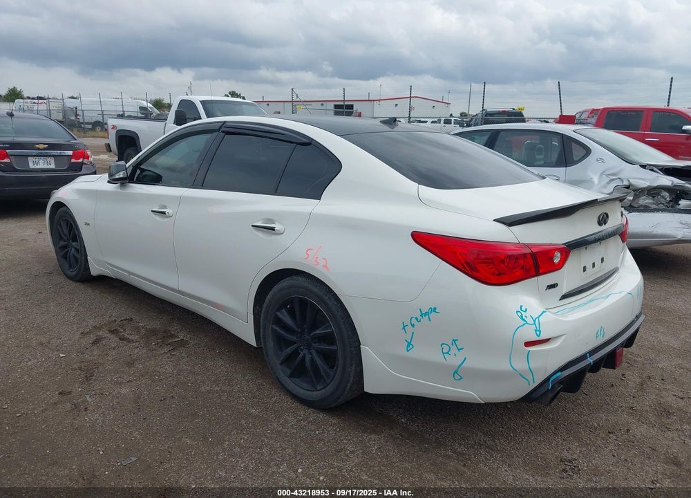 2017 INFINITI Q50 3.0T PREMIUM VIN: JN1EV7AR2HM835599