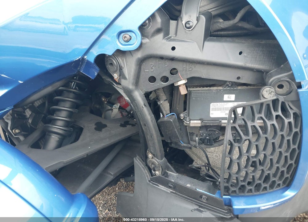 2019 CAN-AM SPYDER ROADSTER VIN: 2BXNBDD26KV002774