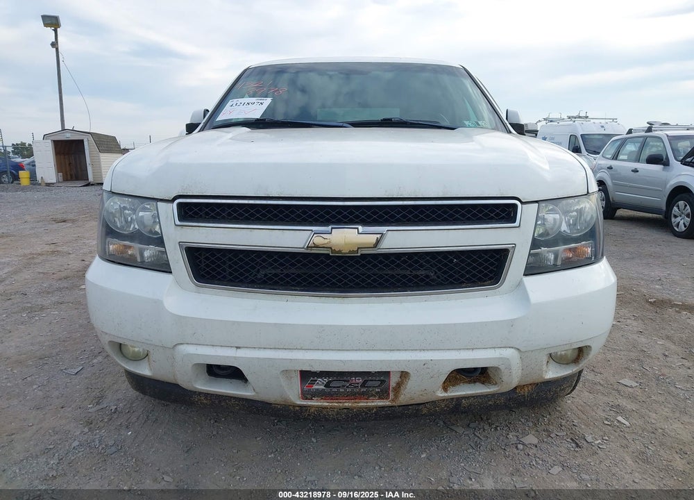 2009 CHEVROLET TAHOE VIN: 1GNFK23089R233913