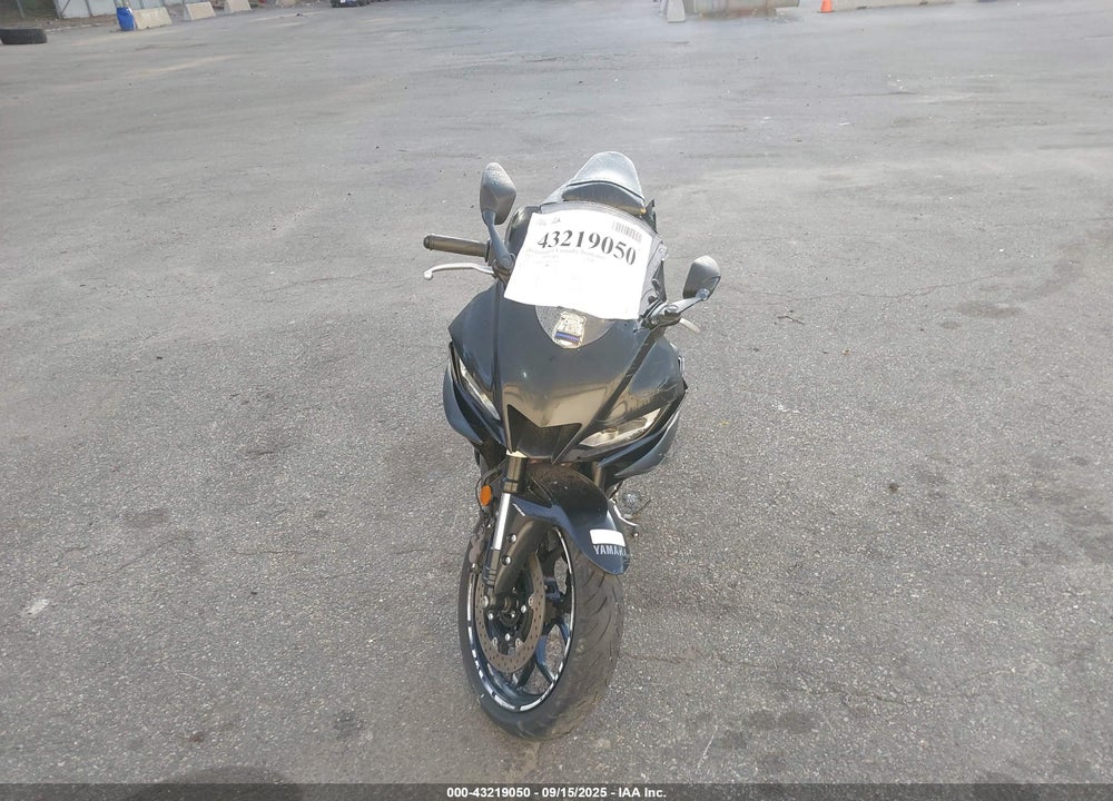 2023 YAMAHA YZFR3 A VIN: MH3RH18Y2PK012859