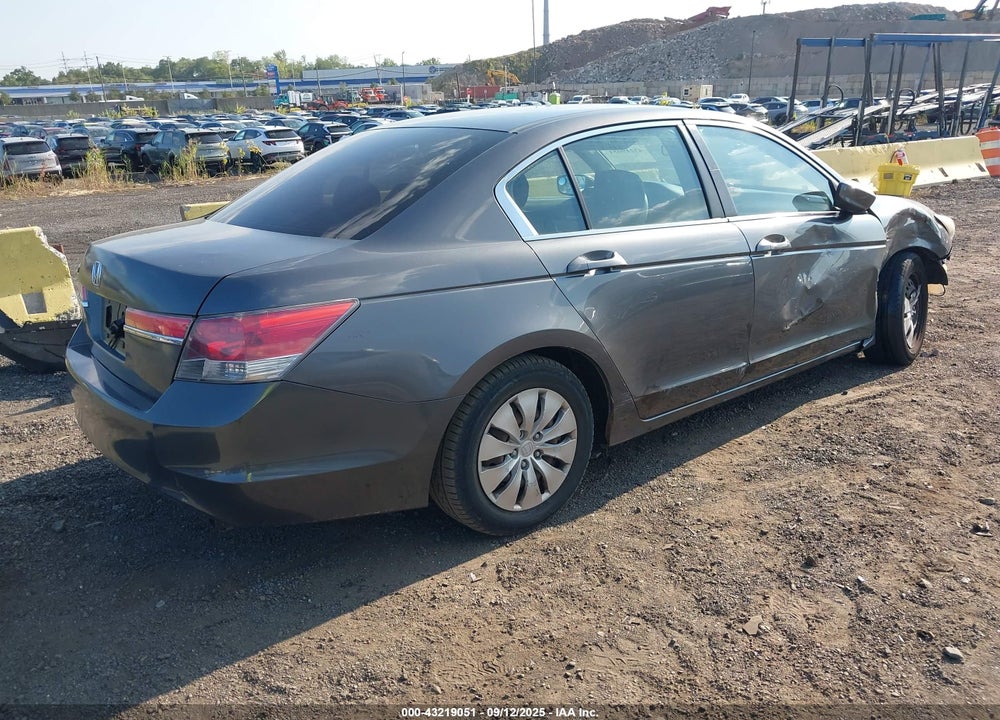 2011 HONDA ACCORD VIN: 1HGCP2F31BA062611