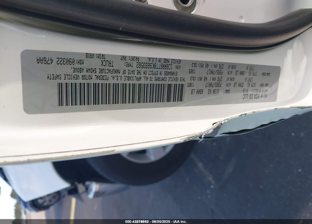 2019 RAM 1500 VIN: 1C6RR6TT8KS693582