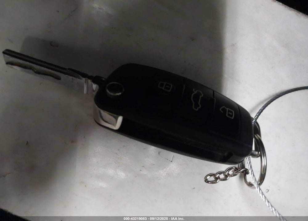 2016 AUDI A3 VIN: WAUA7GFF0G1008959