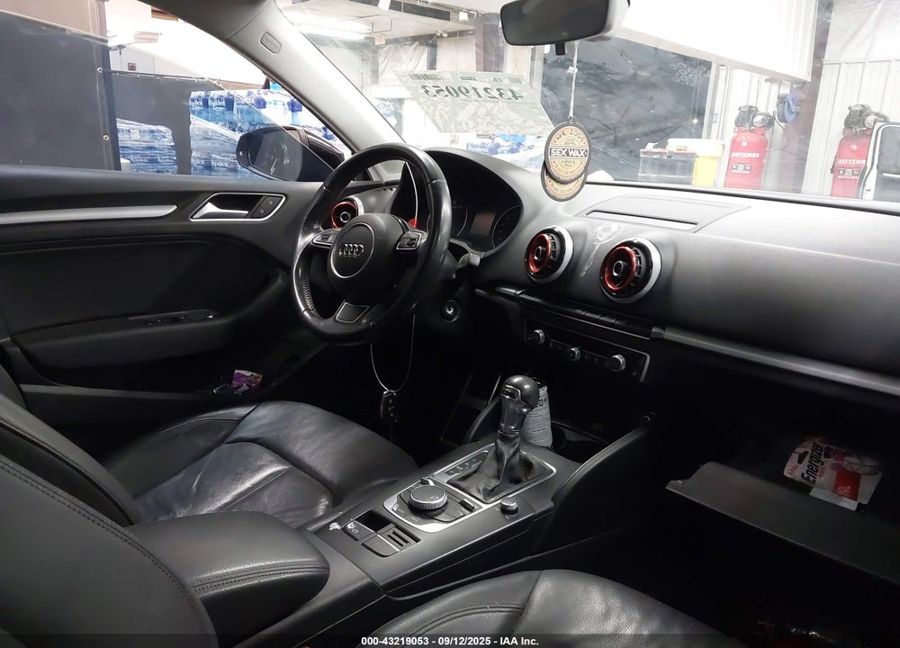 2016 AUDI A3 VIN: WAUA7GFF0G1008959
