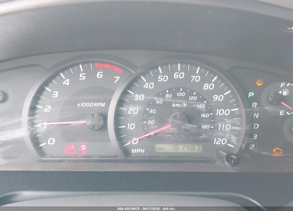 2005 TOYOTA TUNDRA SR5 V8 VIN: 5TBET34185S464569