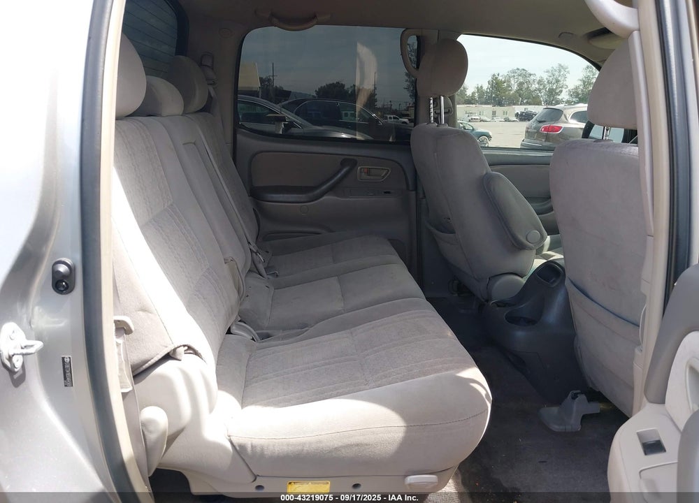 2005 TOYOTA TUNDRA SR5 V8 VIN: 5TBET34185S464569