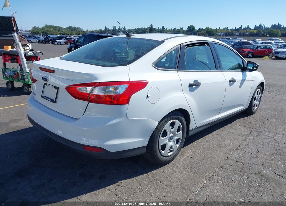 2014 FORD FOCUS S VIN: 1FADP3E26EL382992