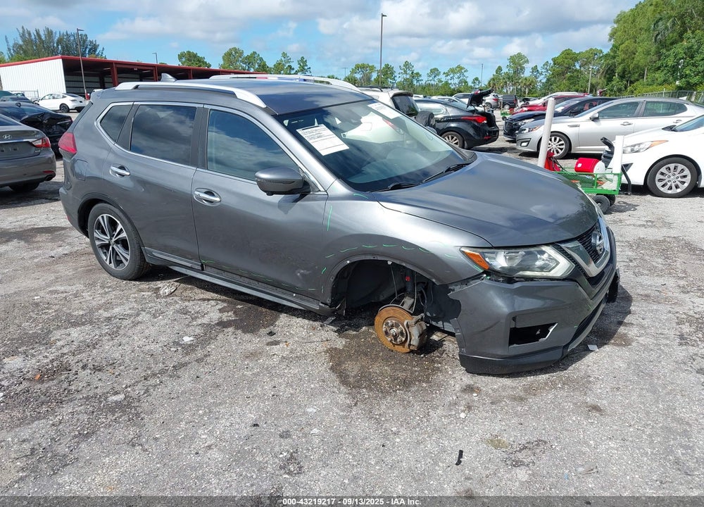 2017 NISSAN ROGUE SL VIN: JN8AT2MV0HW008528
