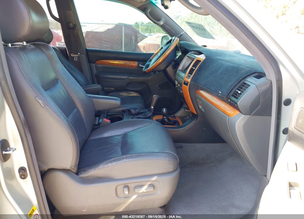 2003 LEXUS GX 470 VIN: JTJBT20X030022445