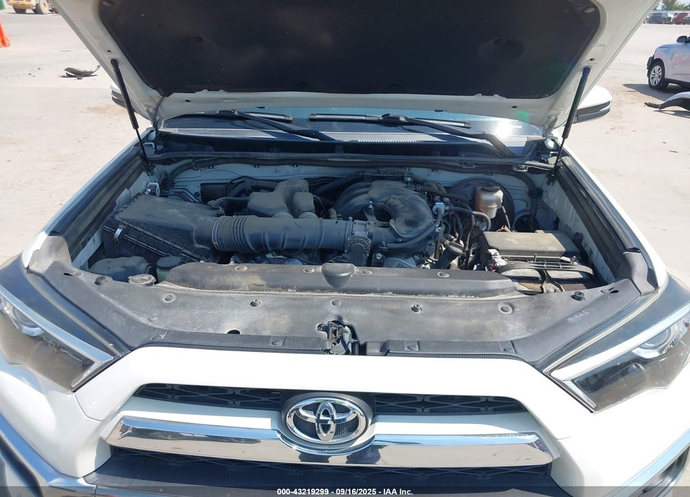 2016 TOYOTA 4RUNNER VIN: JTEZU5JR4G5146867