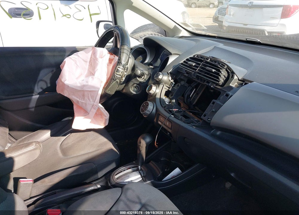 2009 HONDA FIT VIN: JHMGE88439S007675