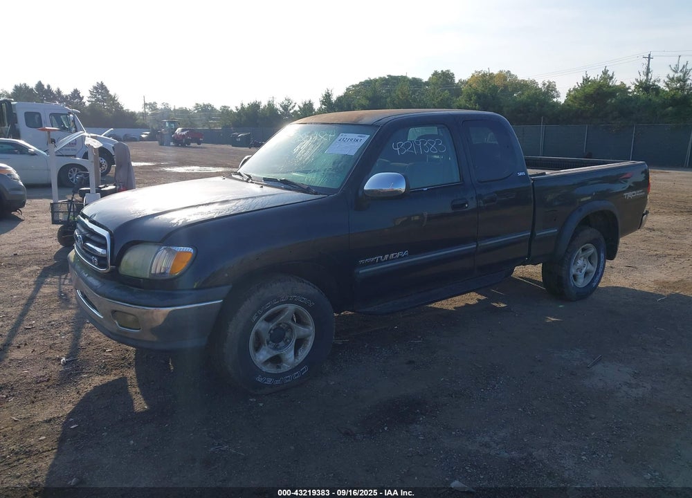 2002 TOYOTA TUNDRA SR5 V8 VIN: 5TBBT441X2S309946