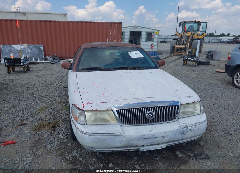 2003 MERCURY GRAND MARQUIS GS VIN: 2MEFM74W93X682421