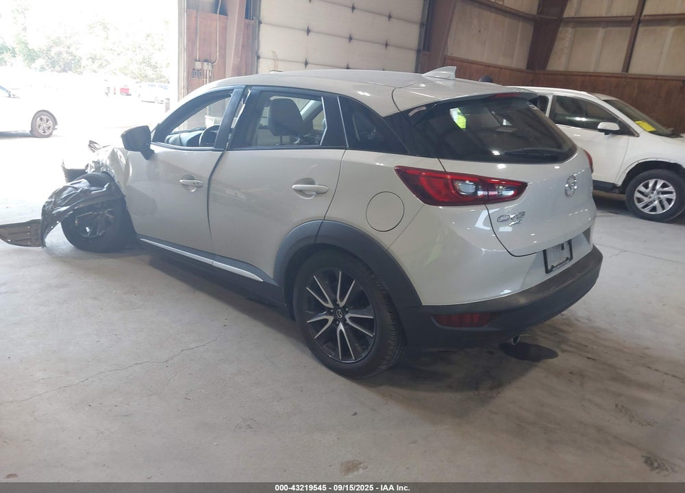 2018 MAZDA CX-3 VIN: JM1DKFD71J0320855
