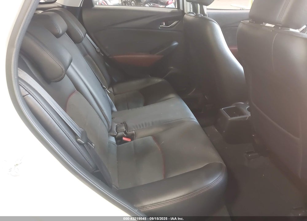 2018 MAZDA CX-3 VIN: JM1DKFD71J0320855