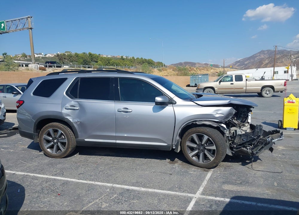 2023 HONDA PILOT VIN: 5FNYG1H83PB007714