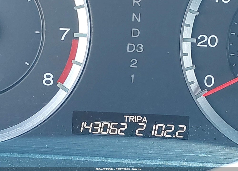 2009 HONDA ACCORD 2.4 EX-L VIN: 1HGCP26889A014447