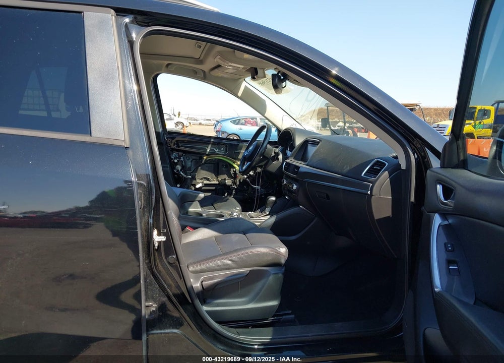2016 MAZDA CX-5 VIN: JM3KE4DY0G0646481