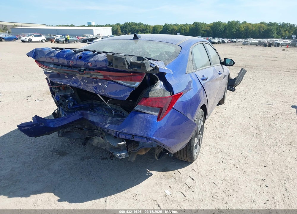 2025 HYUNDAI ELANTRA SEL SPORT VIN: KMHLM4DG4SU880045