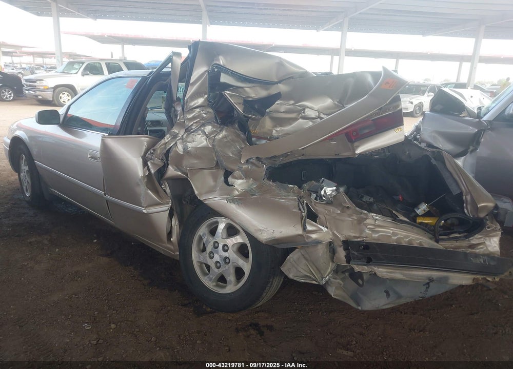 1998 TOYOTA CAMRY XLE V6 VIN: JT2BF28K1W0118567
