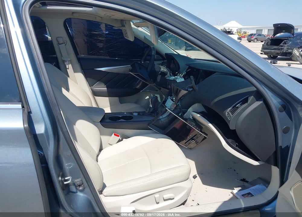 2017 INFINITI Q50 VIN: JN1EV7AP9HM742108