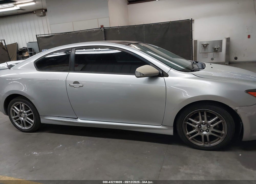 2007 SCION TC VIN: JTKDE167670154180