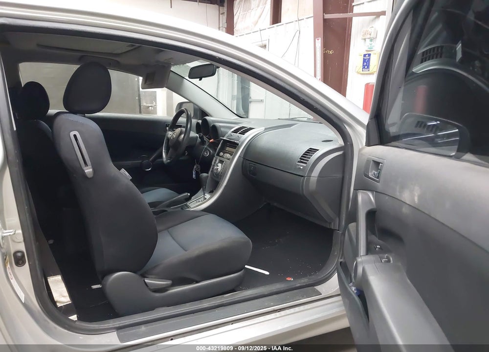 2007 SCION TC VIN: JTKDE167670154180