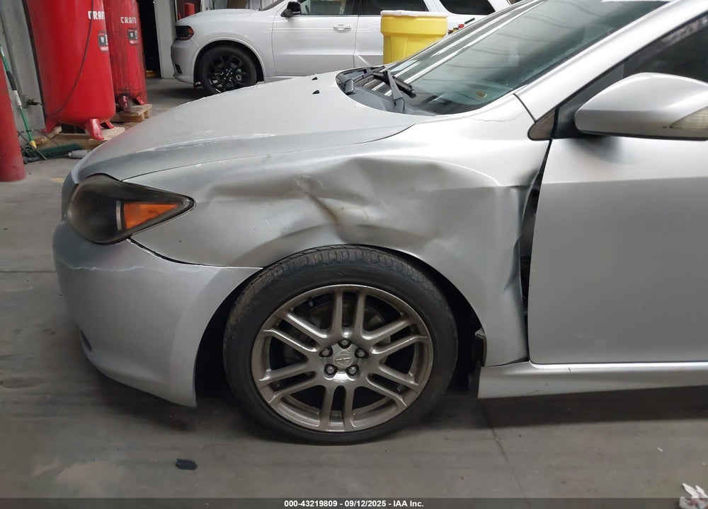 2007 SCION TC VIN: JTKDE167670154180