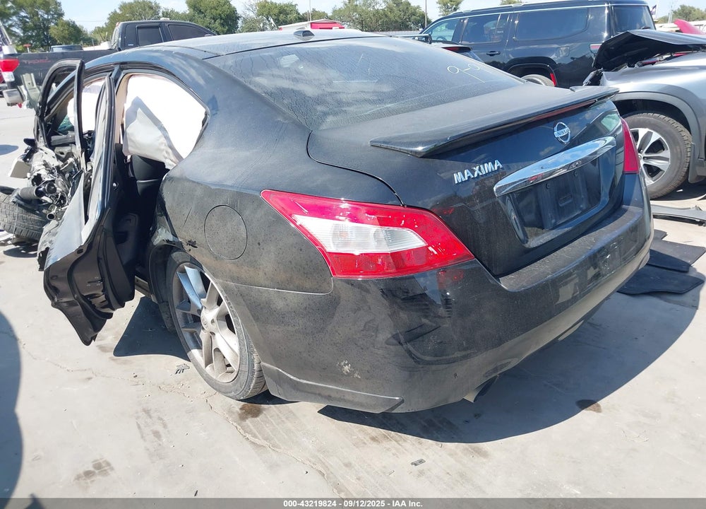 2010 NISSAN MAXIMA VIN: 1N4AA5AP8AC821556